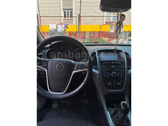 Sahibinden Opel Astra 1.3 CDTI Sport 2013 Model