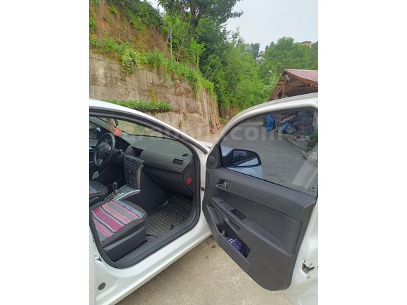 Sahibinden Opel Astra 2013 model degişensiz otomatik