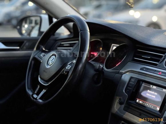2015 MODEL 1.6 TRENDLİNE VOLKSWAGEN PASSAT