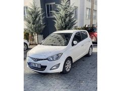 5 YILLIK SAHİBİNDEN HATASIZ BOYASIZ 2014 HYUNDAİ i20 FULL PAKET