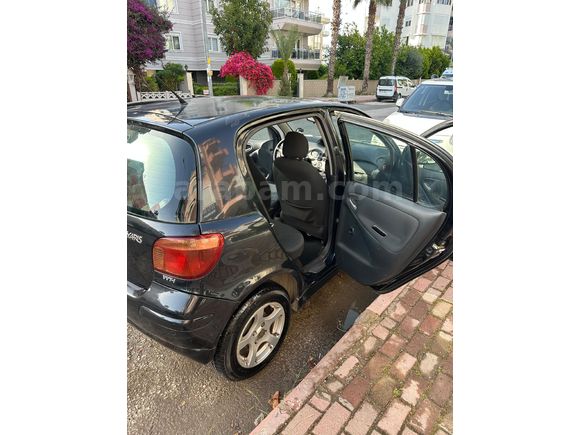Sahibinden Toyota Yaris 1.3 Sol 2004 Model