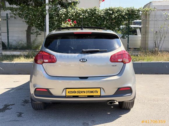 2013 MODEL CEED 62.000 KM HATASIZ BOYASIZ KAYITSIZ CAM TAVANLI