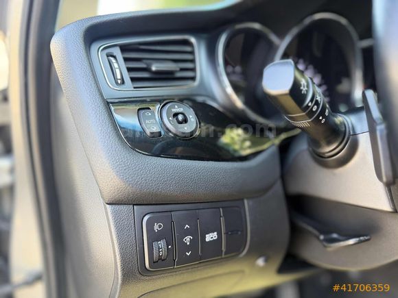 2013 MODEL CEED 62.000 KM HATASIZ BOYASIZ KAYITSIZ CAM TAVANLI