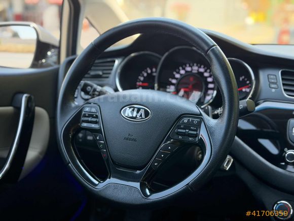 2013 MODEL CEED 62.000 KM HATASIZ BOYASIZ KAYITSIZ CAM TAVANLI