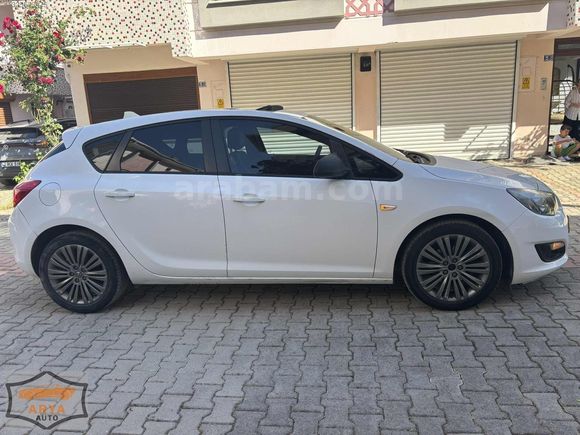 ARYA AUTO DAN HATASIZ BOYASIZ TRAMERSİZ HB OTOMATİK 111 bin KM