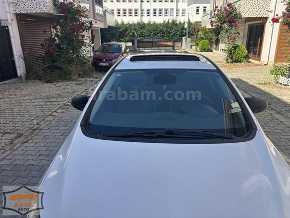 ARYA AUTO DAN HATASIZ BOYASIZ TRAMERSİZ HB OTOMATİK 111 bin KM