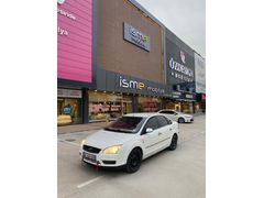 Sahibinden Ford Focus 1.6 TDCi Trend 2006 Model 