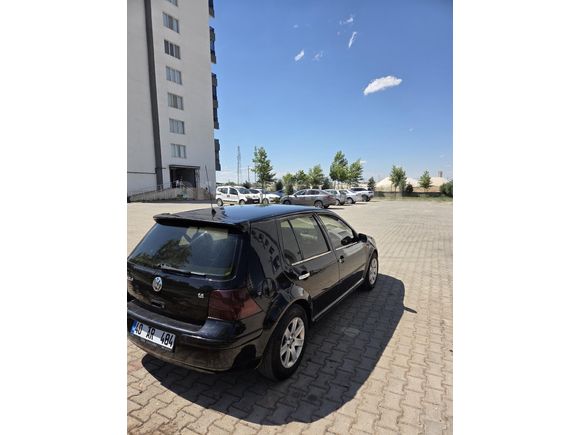 Sahibinden Volkswagen Golf 1.6 Basic 1999 Model  351.000 km Siyah