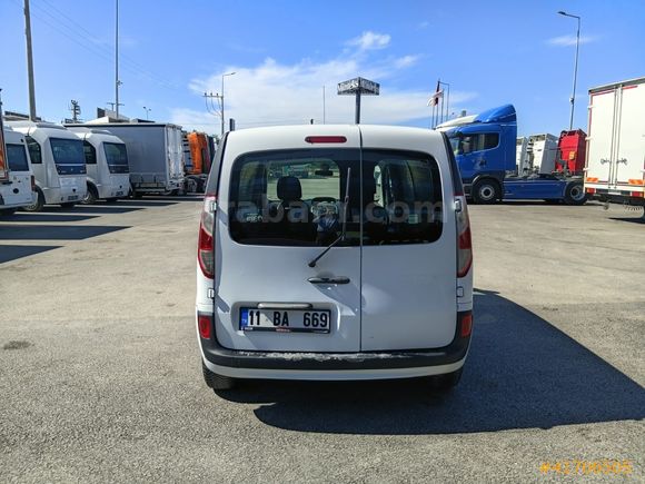 6 AY %0 FAİZ KOÇASLANLAR2'DE RENAULT KANGOO MAXİ JOY 2016 MODEL
