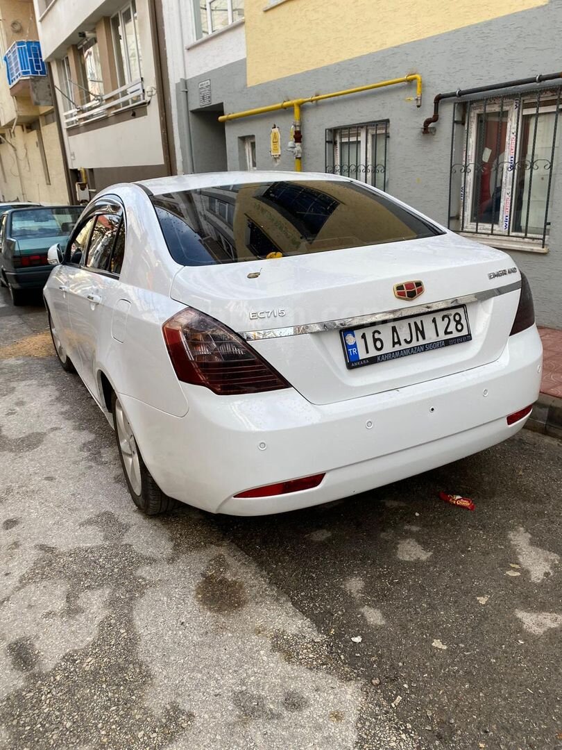 Sahibinden Geely Emgrand 1.5 GSL 2012 Model Eskişehir 123.000 km Beyaz 1
