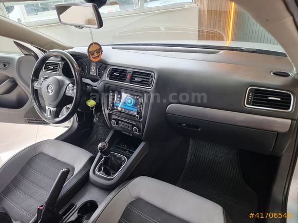 2012 VW JETTA 1.2 TSI HIGHLİNE MANUEL HATASIZ AYARINDA..