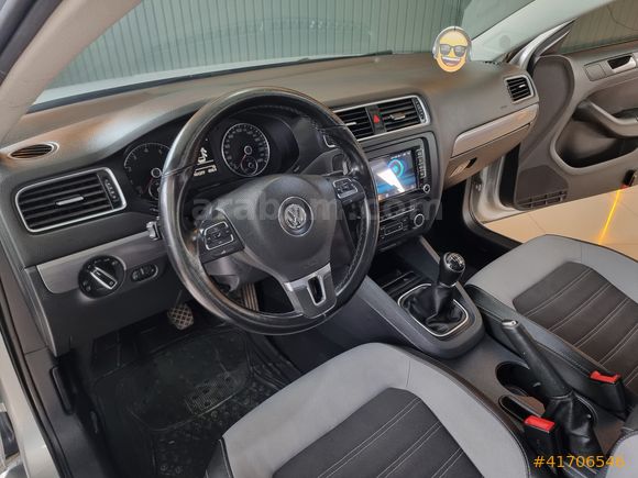 2012 VW JETTA 1.2 TSI HIGHLİNE MANUEL HATASIZ AYARINDA..