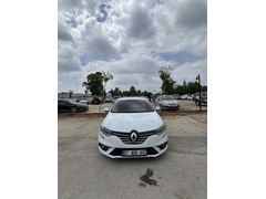 Sahibinden Renault Megane 1.5 dCi Touch 2016 Model  230.000 km Beyaz