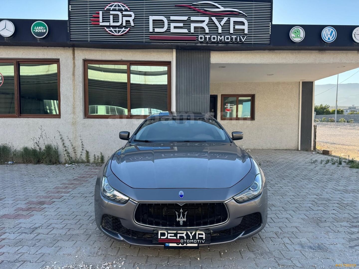Galeriden Maserati Ghibli 3.0 2015 Model Hatay 182.000 km Gri 3