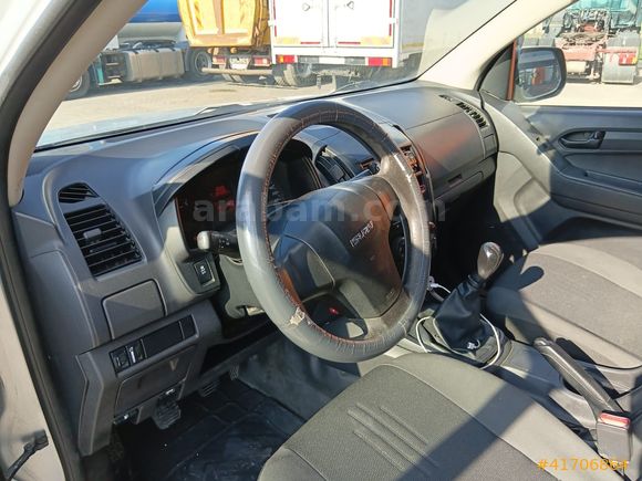 KOÇASLANLAR2'DEN ISUZU D-MAX 2.5 4x2 PİCK UP KLİMALI 2013 MODEL