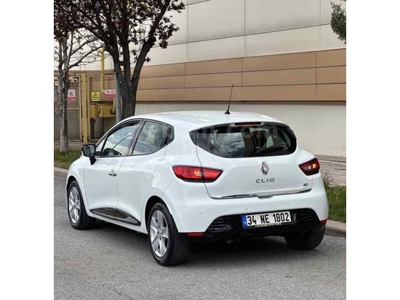 Renault Clio 1.5 dCi Touch 2015 Model  otomatik
