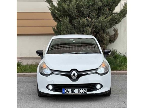 Renault Clio 1.5 dCi Touch 2015 Model  otomatik