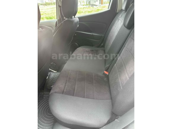 Renault Clio 1.5 dCi Touch 2015 Model  otomatik