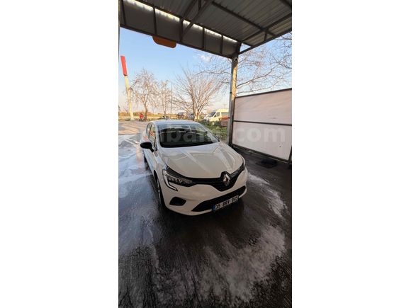 Sahibinden Renault Clio 1.0 TCe Touch 2023 Model 