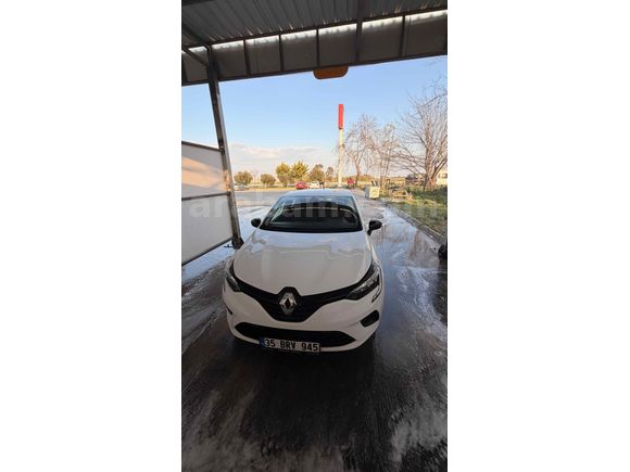 Sahibinden Renault Clio 1.0 TCe Touch 2023 Model 