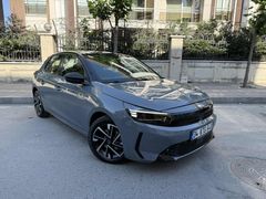 0.68 KREDİ ORANI İLE OPEL CORSA 1.2 T GS PAKET LANSMAN RENK