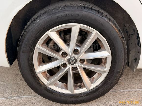 OTOMATİK FUL BAKİMLİ 1 PARCA KAPİ BOYA HARİCİ HATASİZ BOYASİZ MG