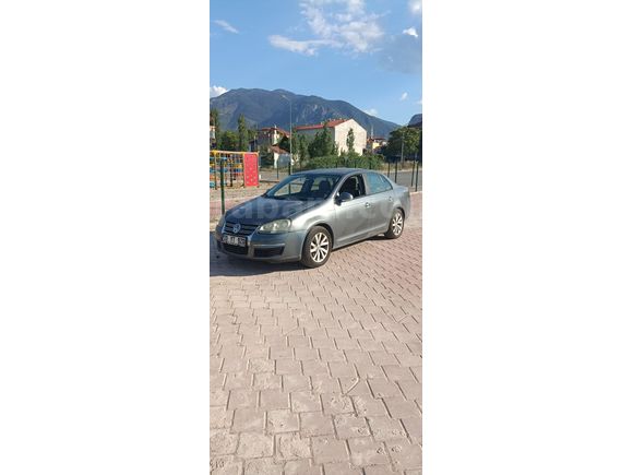 Sahibinden Volkswagen Jetta 1.6 Primeline 2009 Model