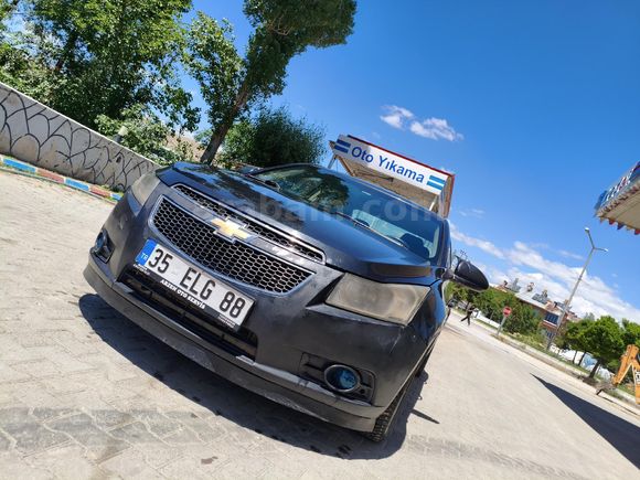 Chevrolet Cruze 1.6 LT Plus 2012 Model üste alacak şekilde takas olur