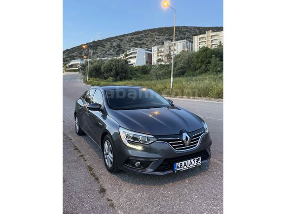 Sahibinden Renault Megane 1.3 TCe Joy 2020 Model 