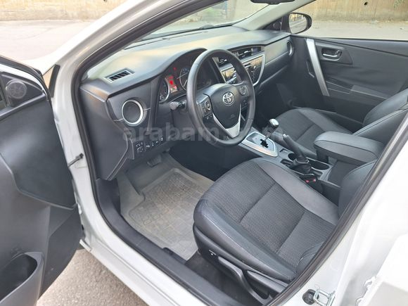 2013 AURİS 1.4 D4D DIESEL OTM CAM TAVAN PREMIUM KOLTK IST