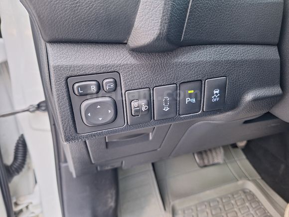 2013 AURİS 1.4 D4D DIESEL OTM CAM TAVAN PREMIUM KOLTK IST