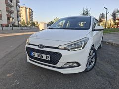 Öğretmenden (İlk Sahibinden)Hatasız Boyasız Değişensiz Tramersiz Düşük Km İ20