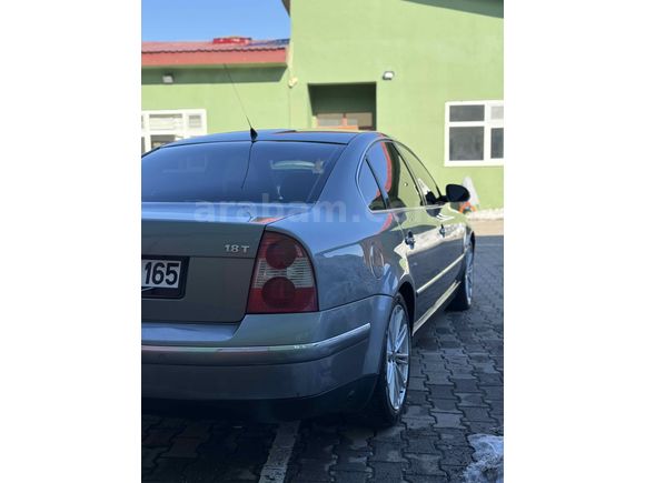 Volkswagen Passat 1.8 T Exclusive 