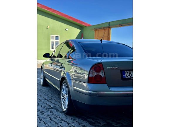 Volkswagen Passat 1.8 T Exclusive 