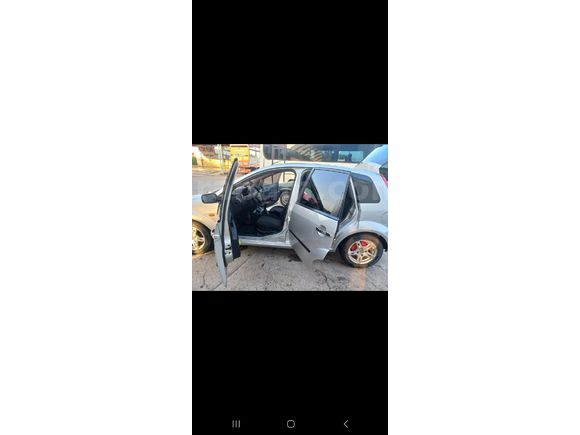 Sahibinden Ford Fiesta 1.4 Comfort 2005 Model