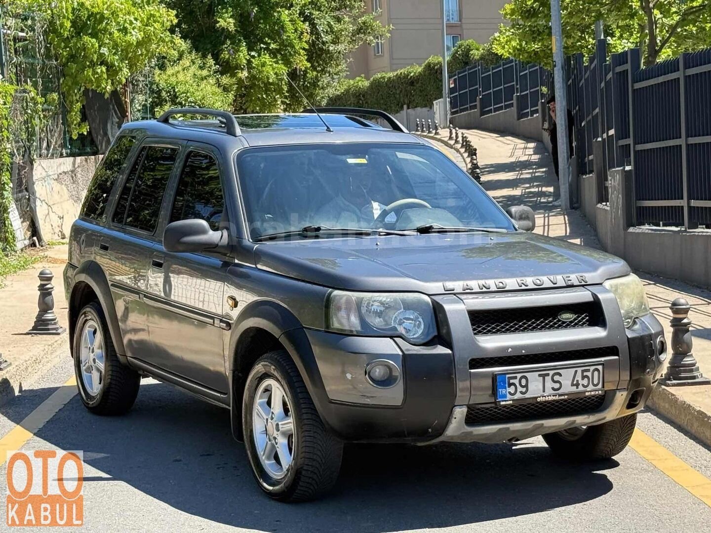 Galeriden Land Rover Freelander 2.0 TD4 HSE 2005 Model İstanbul 386.000 km Gri 3