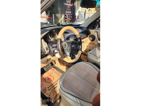 ALN AUTO' DAN 2006 MODEL LAND ROVER ÇADIRLI