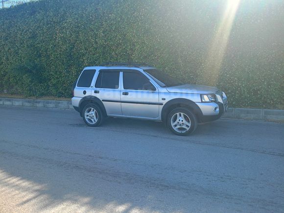 TEMİZ 2006 MODEL FREELANDER 4X4