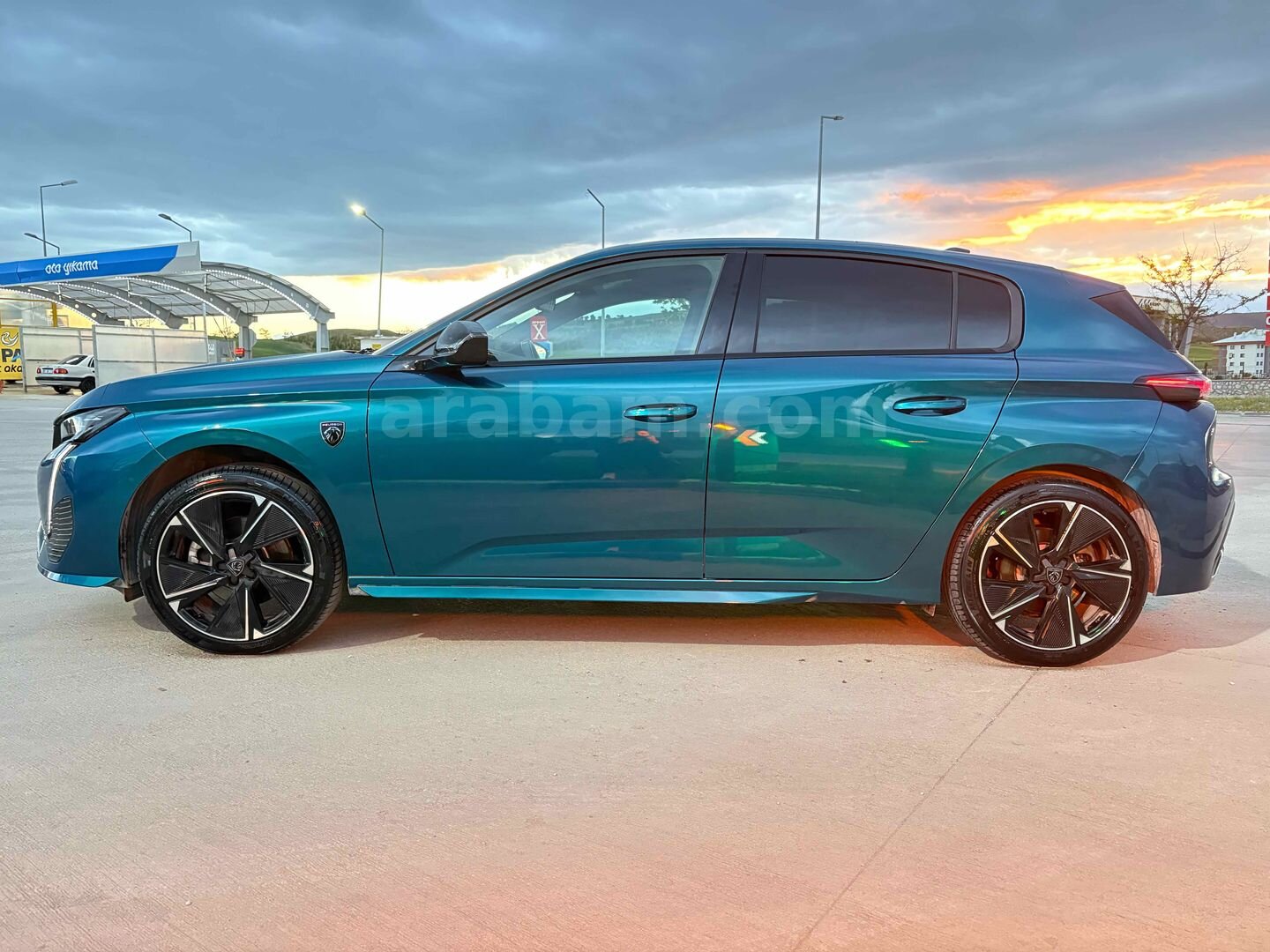 Sahibinden Peugeot e-308 GT 2025 Model Ankara 19.000 km Mavi 6