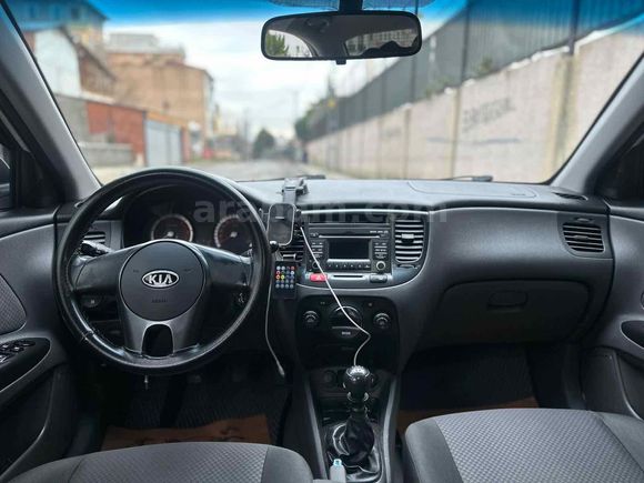 Sahibinden Kia Rio 1.5 CRDi EX Advance 2010 Model 