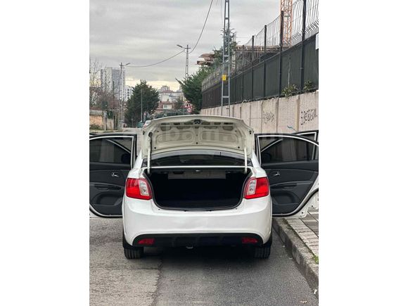 Sahibinden Kia Rio 1.5 CRDi EX Advance 2010 Model 