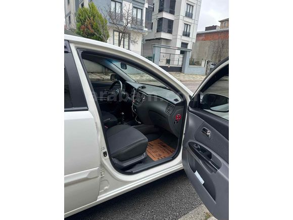 Sahibinden Kia Rio 1.5 CRDi EX Advance 2010 Model 