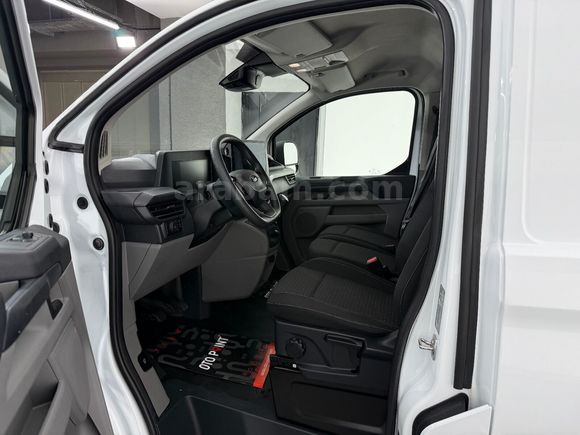 otomobil Ford Transit Custom 2.0 EcoBlue TDCi UPG 320 S Trend
