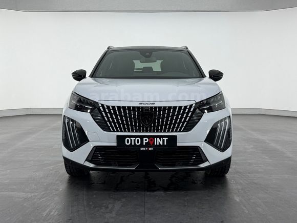 otomobil Peugeot 2008 1.2 PureTech GT EAT8