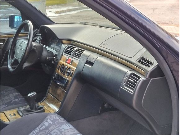 DEĞİŞENSİZ BİBLO E200 AVANGART KENDİNİ ÖZEL HİSSEDENE