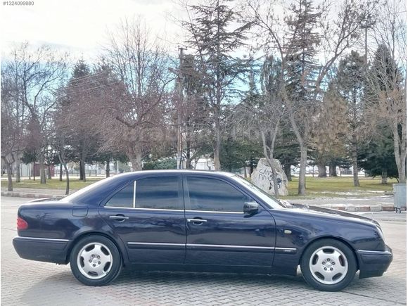 DEĞİŞENSİZ BİBLO E200 AVANGART KENDİNİ ÖZEL HİSSEDENE