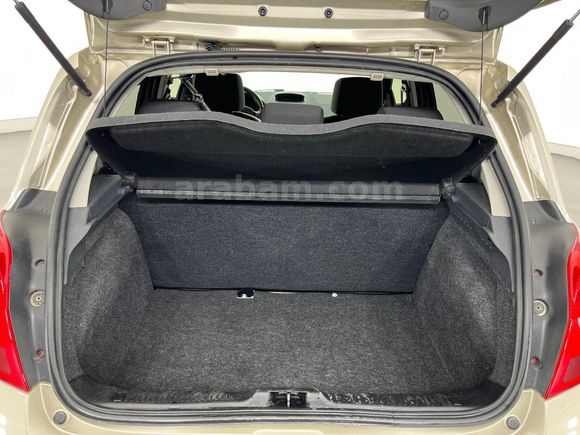 otomobil Renault Clio 1.2 16V Authentique