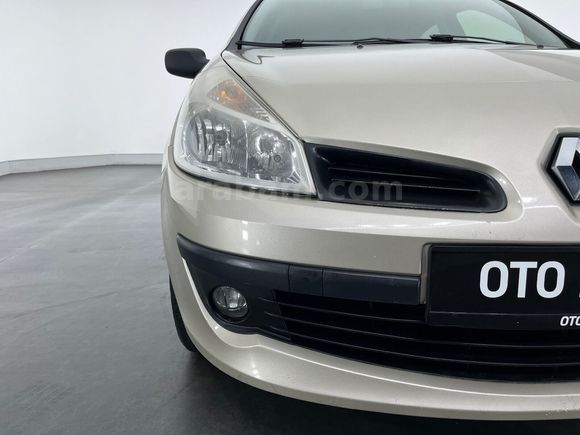 otomobil Renault Clio 1.2 16V Authentique