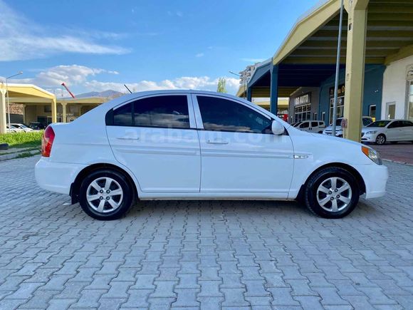 OTOMATİK VİTES ACCENT ERA DİJİTAL KLİMA ÇİFT AİRBAG ABS ESP 