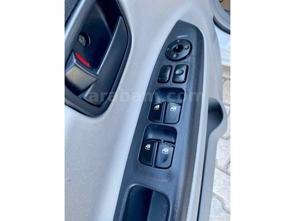 OTOMATİK VİTES ACCENT ERA DİJİTAL KLİMA ÇİFT AİRBAG ABS ESP 